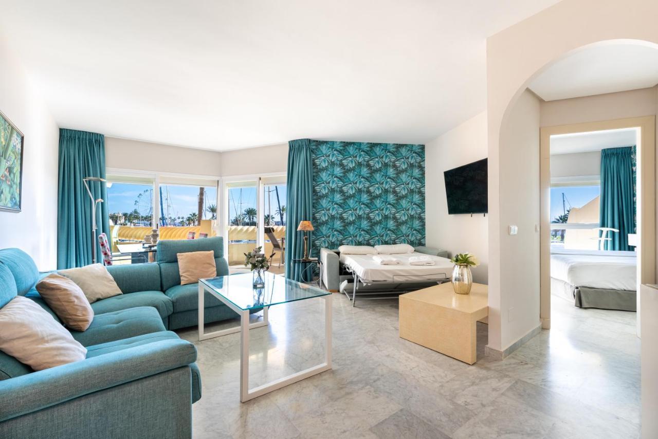 Wintowinrentals Luxury And Sea View Inside Puerto Marina Benalmádena Exterior foto
